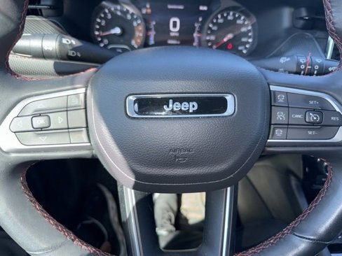 Used 2022 Jeep Compass Trailhawk w/ Trailhawk Convenience Group image 11