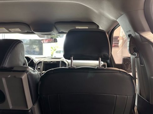 Used 2018 Ford F150 XLT image 33