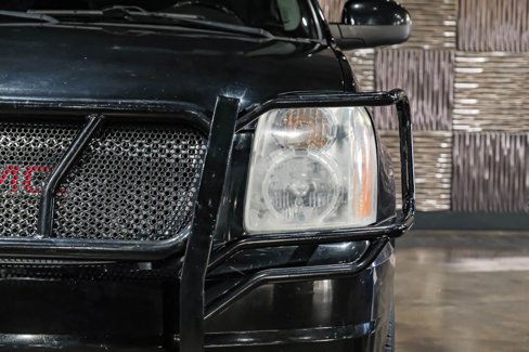 Used 2012 GMC Yukon XL Denali image 44
