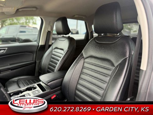 Used 2022 Ford Edge SEL w/ Convenience Package image 15