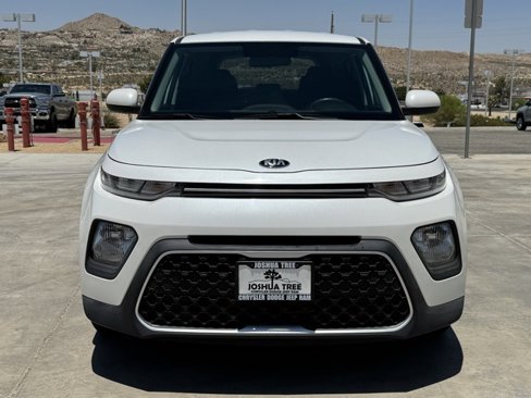 Used 2020 Kia Soul LX image 4