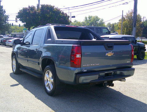 Used 2009 Chevrolet Avalanche LT image 5