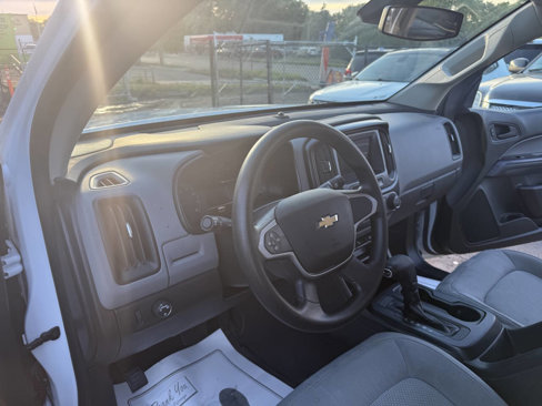 Used 2021 Chevrolet Colorado W/T w/ WT Convenience Package image 10