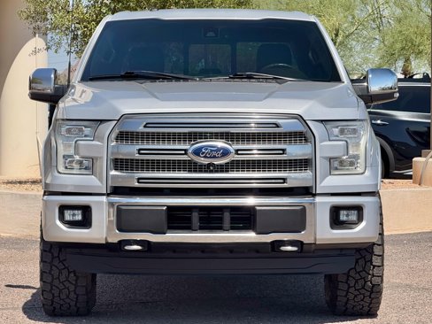 Used 2016 Ford F150 Platinum w/ Equipment Group 701A Luxury image 2
