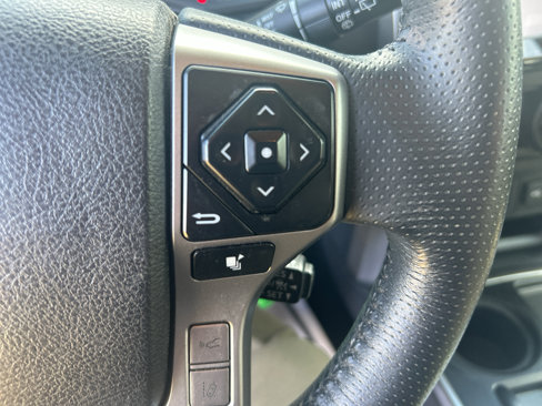 Used 2021 Toyota 4Runner SR5 image 21