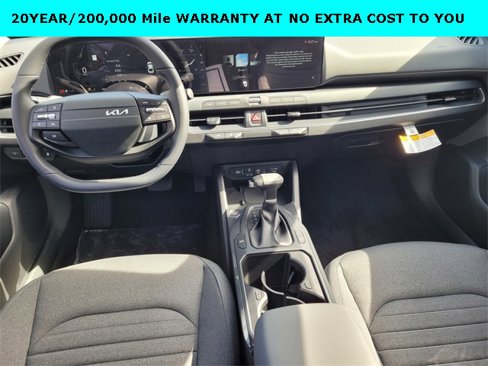 New 2025 Kia K4 EX image 7