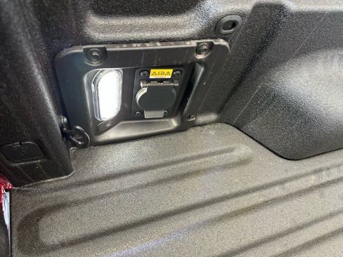 New 2025 Ford Maverick XLT image 15