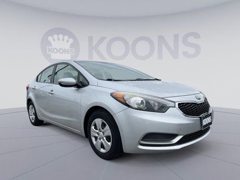 Used 2015 Kia Forte LX image 10