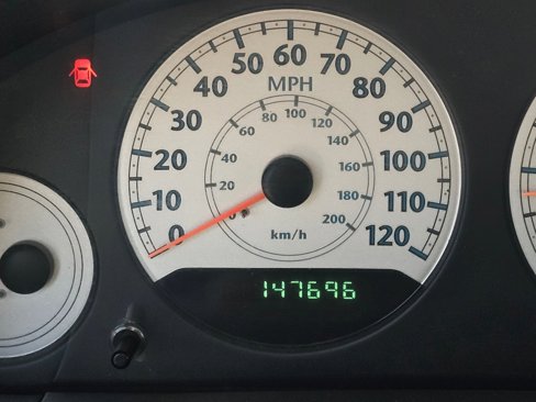 Used 2005 Chrysler Town & Country LX image 6