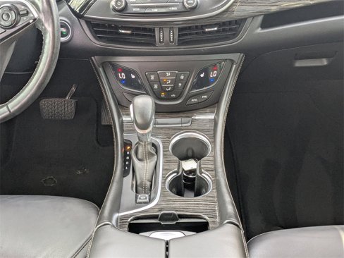 Used 2018 Buick Envision Essence image 19
