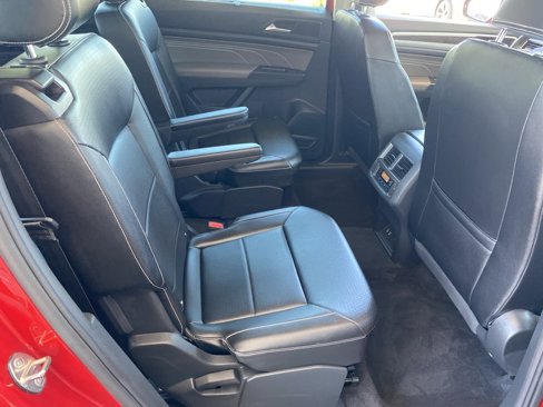 Certified 2022 Volkswagen Atlas SE image 24