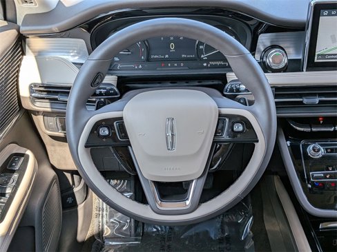 Certified 2022 Lincoln Corsair AWD w/ Equipment Group 101A image 16