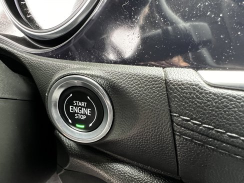 Used 2023 Buick Encore GX Select image 15