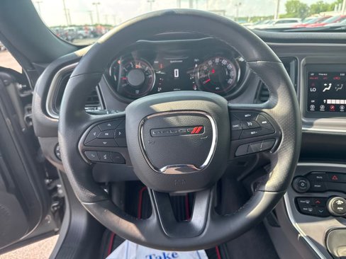 Used 2019 Dodge Challenger SXT w/ Blacktop Package image 14