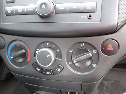 Used 2009 Chevrolet Aveo LT w/ Power and Convenience Package image 38