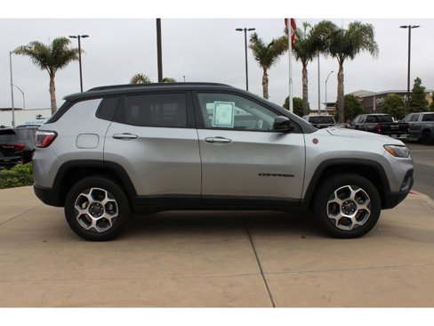 Used 2022 Jeep Compass Trailhawk w/ Sun and Sound Group image 4