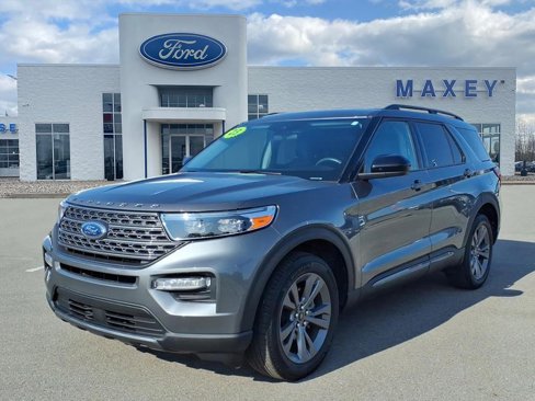 Used 2023 Ford Explorer XLT w/ Equipment Group 202A image 1