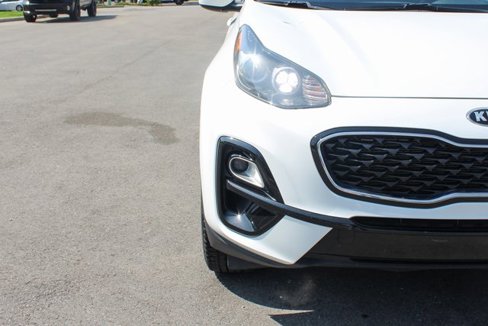 Used 2020 Kia Sportage LX image 42