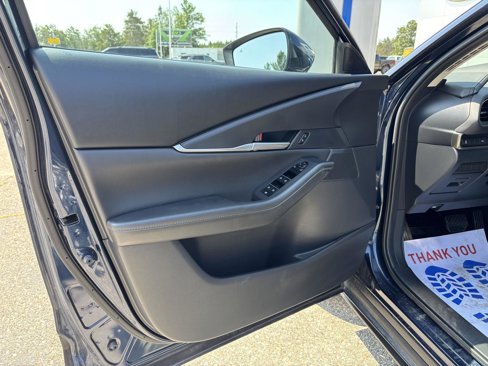 Used 2023 MAZDA CX-30 AWD 2.5 S w/ Select Package image 16