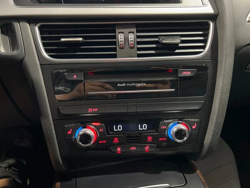Used 2014 Audi A4 2.0T Premium Plus w/ Premium Plus Package image 31