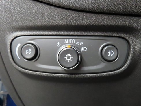 Used 2021 Chevrolet Equinox LT image 44