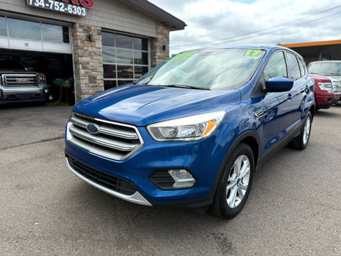 Used 2017 Ford Escape SE image 9