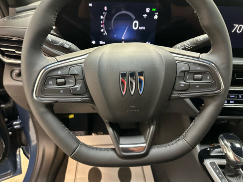 New 2025 Buick Envista Avenir image 14