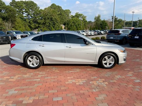 Used 2020 Chevrolet Malibu LS image 37