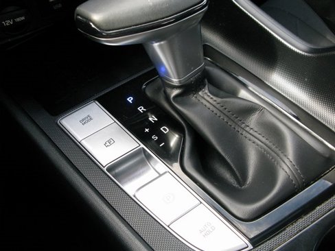 Used 2022 Hyundai Elantra SEL w/ Convenience + Premium Package image 22