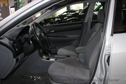 Used 2003 MAZDA MAZDA6 i image 12