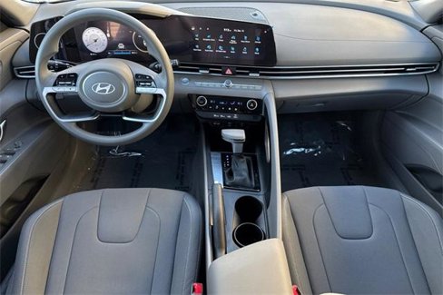 Certified 2024 Hyundai Elantra SEL image 14