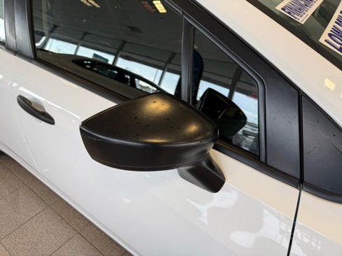 Used 2021 Nissan Versa S w/ Trunk Package image 11
