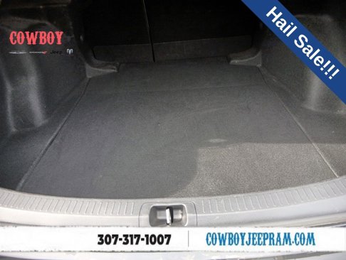 Used 2022 Toyota Corolla LE image 22