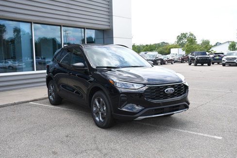 New 2025 Ford Escape ST-Line w/ Tech Pack #1 image 9