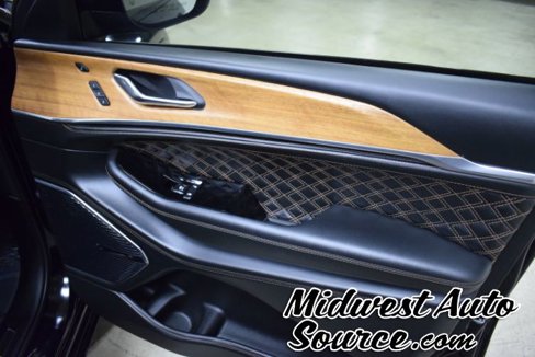 Used 2024 Jeep Grand Cherokee Summit image 36