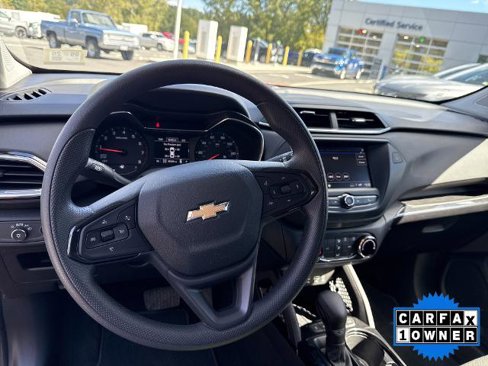 Used 2022 Chevrolet TrailBlazer LT w/ Driver Confidence Package image 10