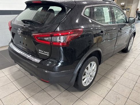 Certified 2022 Nissan Rogue Sport SV image 5