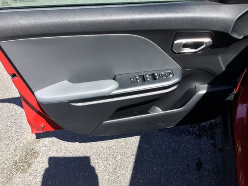 New 2025 Kia K4 LX image 9