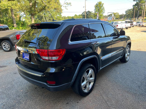 Used 2013 Jeep Grand Cherokee Overland Summit image 4