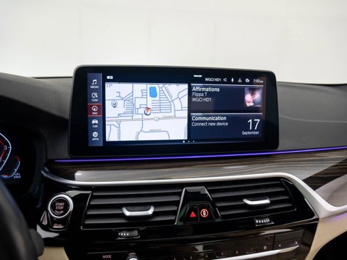 Certified 2022 BMW 530i xDrive w/ Premium Package image 23