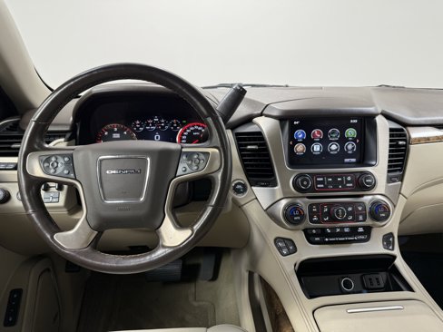 Used 2016 GMC Yukon XL Denali w/ Open Road Package image 27