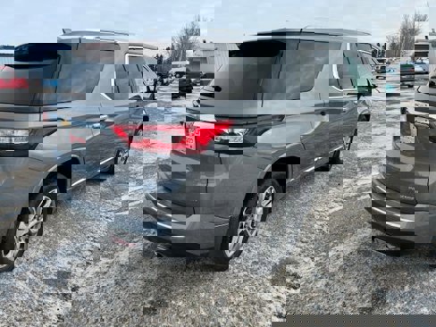Used 2019 Chevrolet Traverse Premier image 7