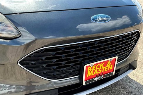 Used 2020 Ford Escape SE image 27