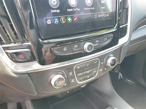 Used 2021 Chevrolet Traverse LT image 20
