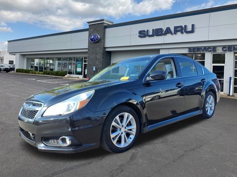 Used 2013 Subaru Legacy 3.6R Limited image 3