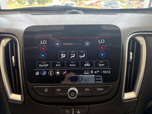 Used 2024 Chevrolet Malibu LT image 17