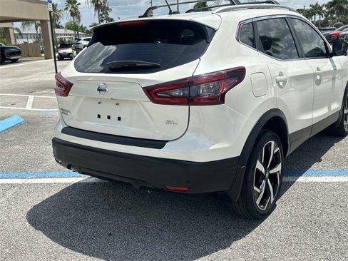 Used 2022 Nissan Rogue Sport SL w/ Premium Package image 6