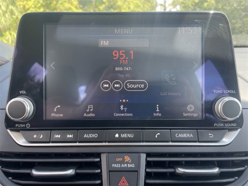 Used 2024 Nissan Altima 2.5 SR image 16