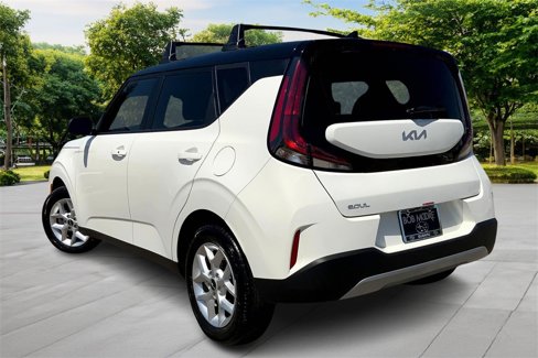 Used 2024 Kia Soul S image 4