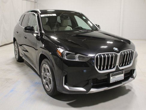 Used 2025 BMW X1 xDrive28i w/ Convenience Package image 1